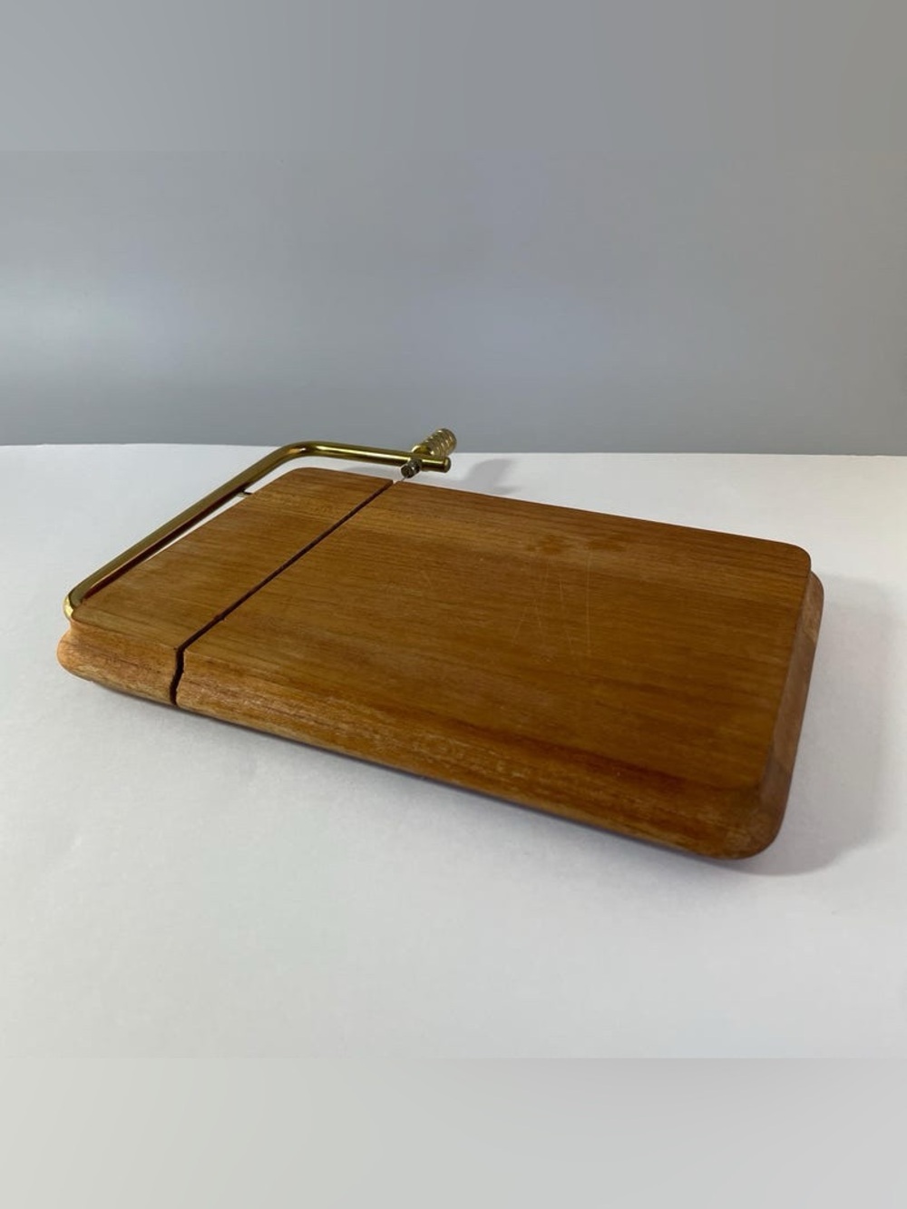 Vintage 1990s Goodwood x Julie Pomeranian Genuine Teak Wire Cheese Slicer 10 x 7